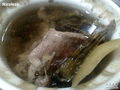 东西很实在-信行丰炖品皇店(光孝路店)