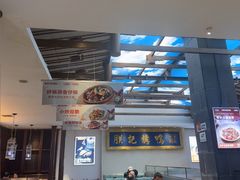 -阿瓦山寨·湘菜现炒·剁椒鱼头王(咸阳总店)