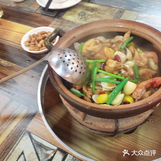 海霸王风味馆(大新路店)