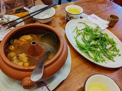 -小厨子私房菜·云南美食店