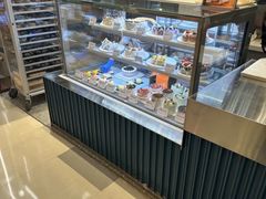 -The open life(万象城店)