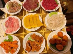 -红九格老火锅(三峡广场店)