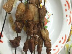 老钟家烤羊排-老钟家烤羊排·敦伊阁清真餐厅胡羊焖饼