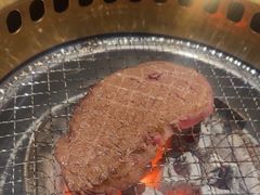 -山川小町·极番烧肉(新地假日广场店)