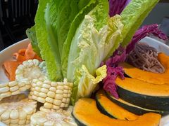 -菌自由丨野生菌火锅特色庭院餐厅(丽江古城店)