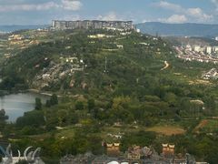 -七彩云南欢乐世界