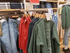 -优衣库(上海颛桥万达广场店)