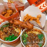 听说西安人最近都吃这家重庆酸辣粉，年销量7k万➕不是没道理‼️