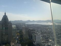 -Hi City·城市之巅