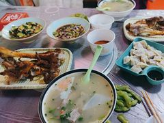 -江湖亮亮蒸虾大排档烤全羊清真(武汉总店)