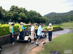 -麓湖高尔夫球俱乐部