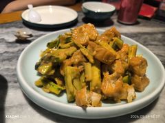 -大胡同天津菜·海肠捞饭·津门皮皮虾锅贴一绝(西姜井店)