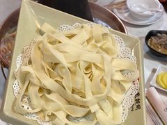 -羊家胡同·龙虾烧烤火锅(龙汇路店)