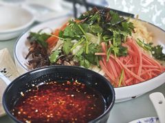 七彩凉米线-福照楼汽锅鸡·云南菜(万达广场店)