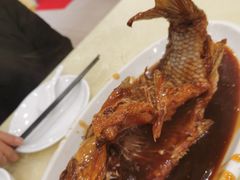 罾蹦鲤鱼-奥华餐厅·老张记(台基厂店)