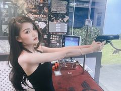 -都市枪神实弹射击俱乐部