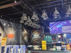 -极限PLAY运动娱乐新世界·团建派对潮玩休闲馆·室内蹦极高空游乐园