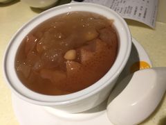 南北杏炖雪梨-龙记烧腊茶餐厅(常德路店)