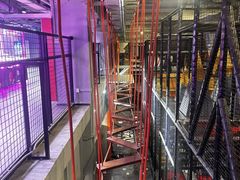 -嗨翻Hi-Fun竞技主题乐园·蹦床团建生日轰趴(荆川 国光1937店)