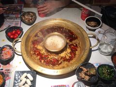 特色美蛙-哥老官重庆美蛙鱼头(日月光店)