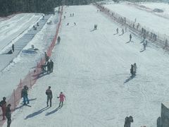 -荣盛康旅野三坡滑雪场