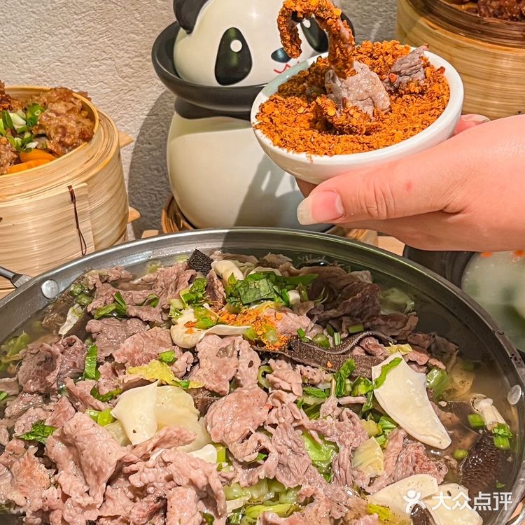 不去四川，也吃到正宗的翘脚牛肉了‼️