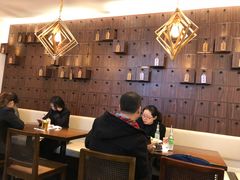 -成都你六姐·牛肉冒菜(城市集市合生汇店)