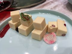 -骏莱海鲜鱼港(五角场店)