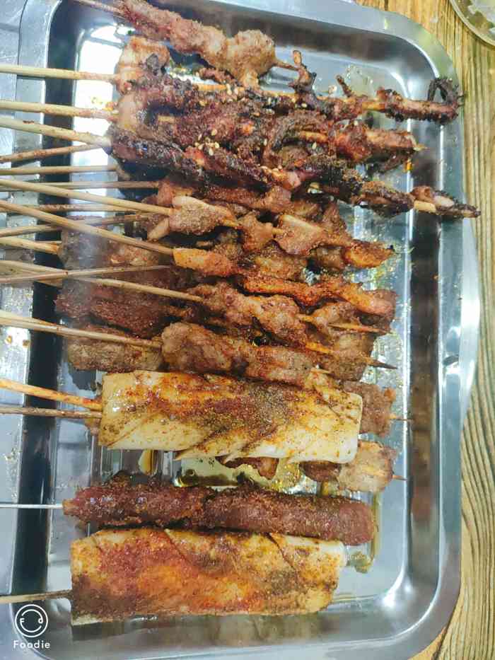 阿亮烧烤(人民南路店)-"和朋友吃夜宵 ,这家朋友经常来,我是第一.