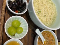 -蟹上黄·蟹黄面·江南糖水(人民广场店)