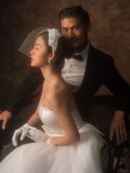 -雪中彩影婚纱摄影·微光艺术中心