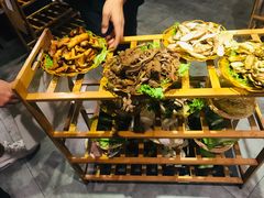 -菌海森林·非遗野生菌火锅(西山区滇池路摩根道店)