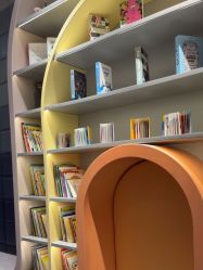 -奈尔宝·儿童乐园·亲子餐厅(华采天地店)