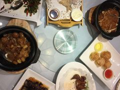 -御花园·粤菜·海鲜火锅(中山公园店)