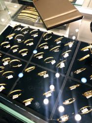 -老凤祥银楼(五角场万达广场店)