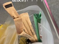 -茶理宜世(广州南站（站内）3楼B17检票口店)