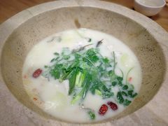 -鲜呦蒸汽石锅鱼(北辰路店)