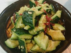 -霄汉牛三鲜湖北砂锅菜(万松园2店)