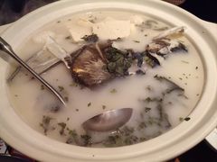 -许爷家·生态湖鲜(徐汇日月光店)