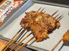 五花肉辣白菜-北丐先生·野馄饨烧烤(长宁龙之梦店)