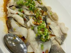 -粤盛海鲜平价店(洛溪食街店)