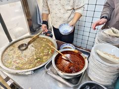 -刘老虎肉丸糊辣汤(总店)