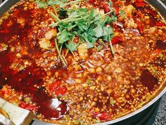 -万重锦·人文川菜馆(骡马市店)