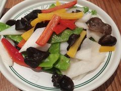 炒时蔬-云海肴·汽锅鸡·云南菜(广安门天虹店)