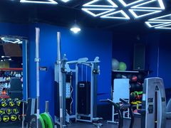 -成杰格斗·拳击·柔术·防身术(建设路店)