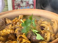 -雄伟美食(高沙中街店)