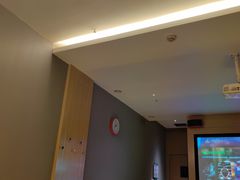 -金色印象·4K影院式足体养生(杨家坪西郊店)