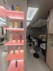 -Z.X HAIR SALON张新美业