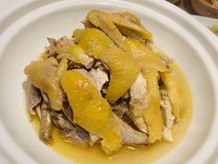 招牌盐蒸鸡-话梅·客家小厨(东门店)