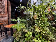 -蓝壁虎咖啡酒馆